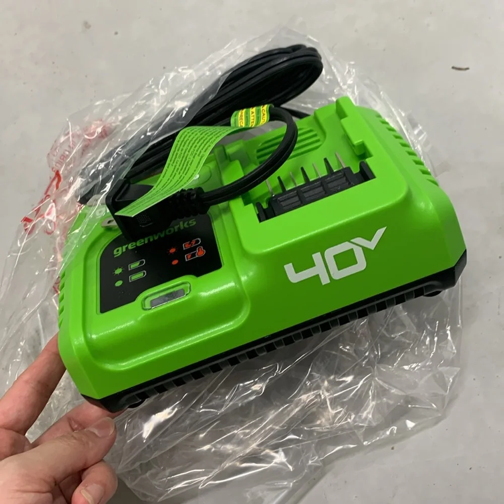 Greenworks 40V 5A Rapid Charger，for All Greenworks 40V Battery